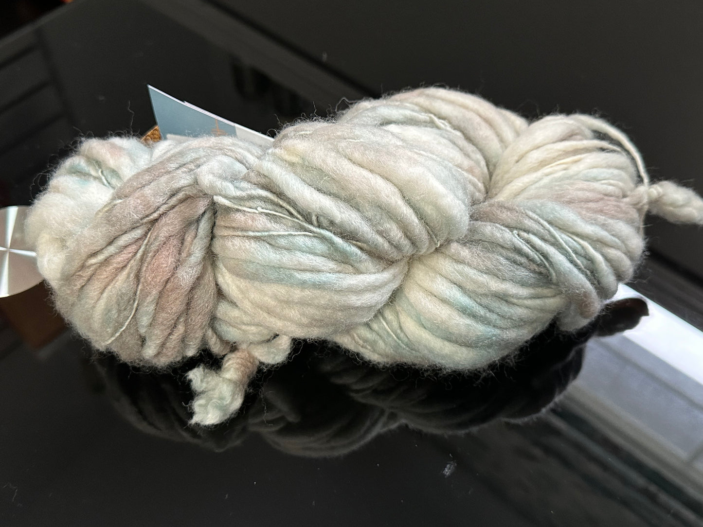 Slubby River Rock Wool Yarn